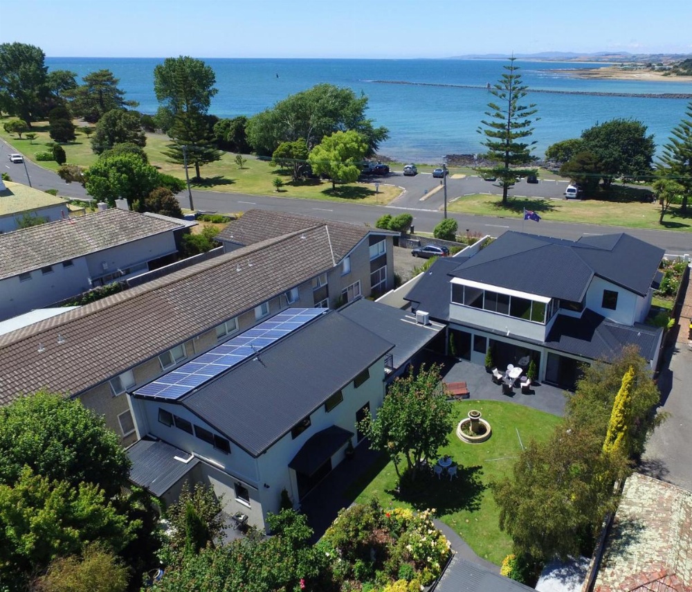Birchwood, Devonport self-contained self catering accommodation Main image