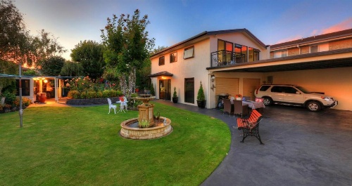 Birchwood, Devonport self-contained self catering accommodation image 3